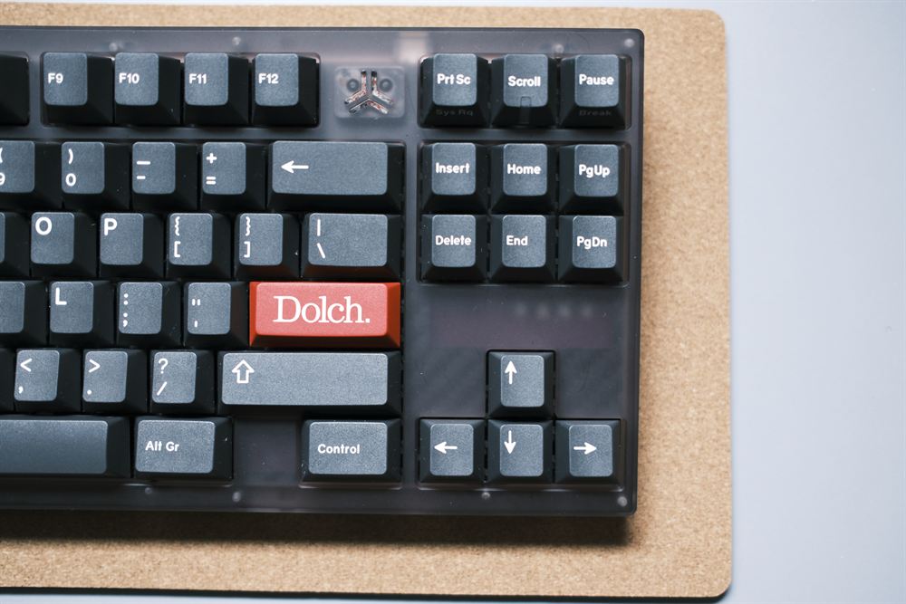 Right cluster with the red Dolch novelty key and a clear artisan on the top row